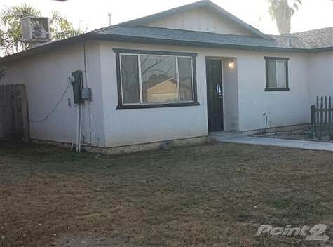 2nd image of 831 Gerry Ln