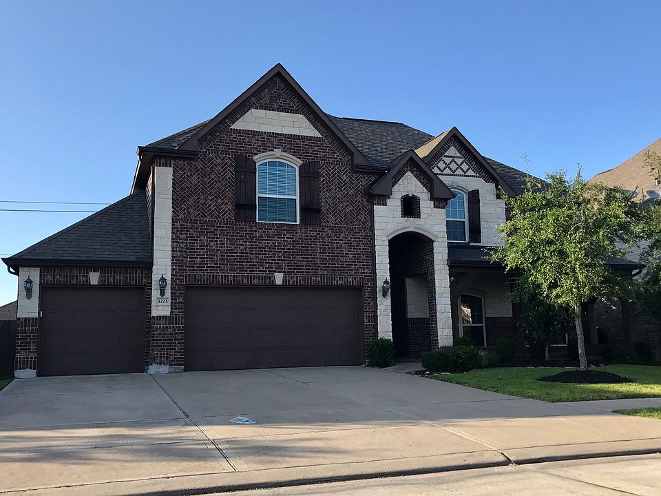 1st image of 3223 Brentwood Ln