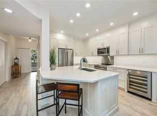 7686 Pebble Creek Cir APT 102, Naples, FL 34108