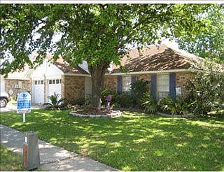1st image of 2088 Golfview Dr