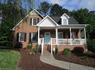 812 E Eastgrove Ct, Kernersville, NC 27284