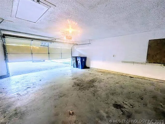 121 W Jefferson Pl — Photo 17