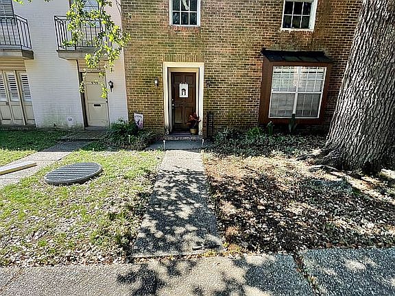 1st image of 5713 Prince Ln