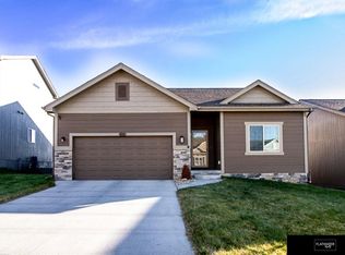 8541 King St, Omaha, NE 68122