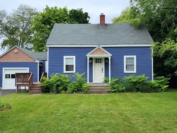 422 DOVER POINT Road, Dover, NH 03820