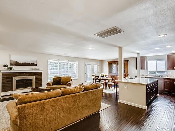 5th image of 2408 Larlin Dr