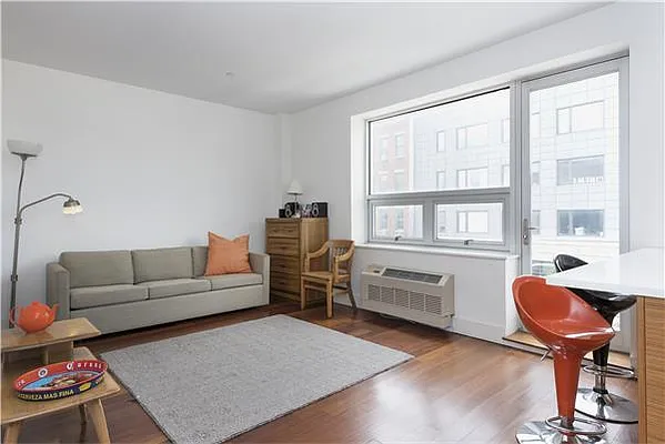 Rented by Platinvm Property Group New York | media 15