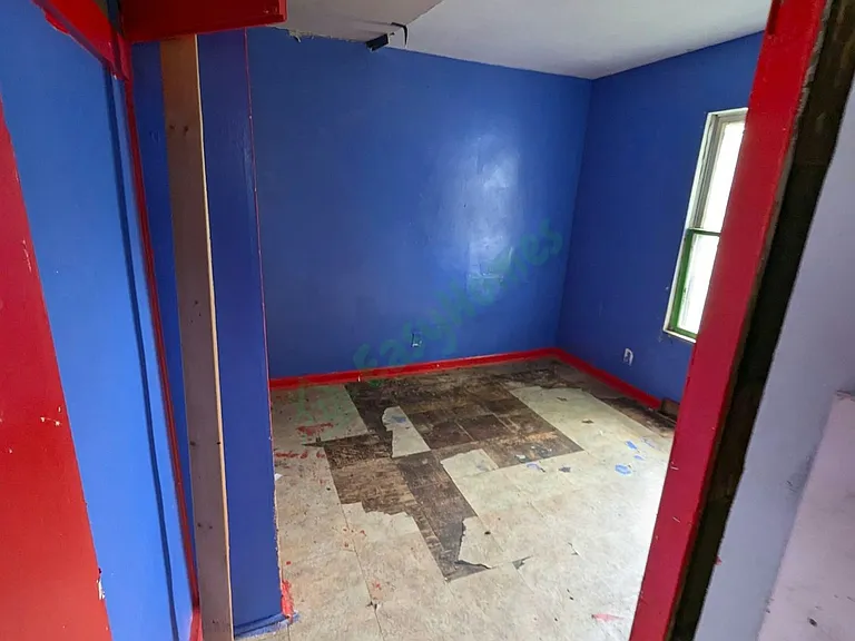 920 Orchard St — Photo 6