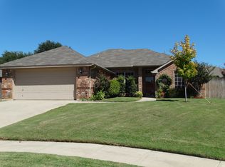 109 Bullava Ct, Crowley, TX 76036