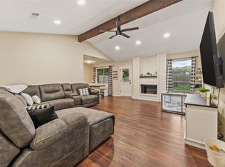 3404 Surrey St, Baytown, TX 77521