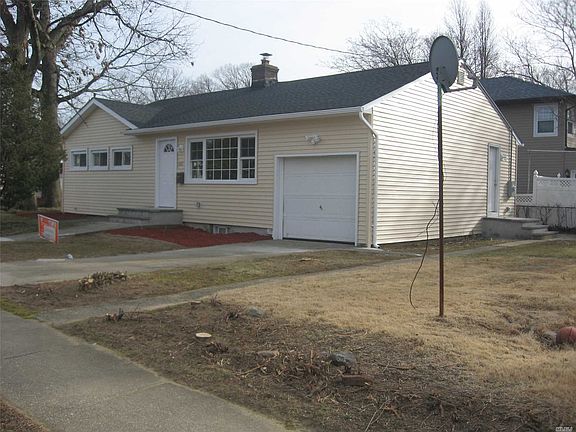 2nd image of 485 Coolidge Ave