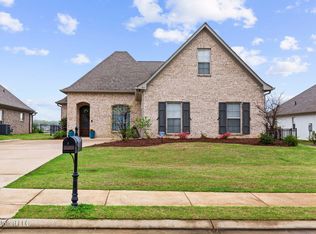 153 Shore View Dr, Madison, MS 39110