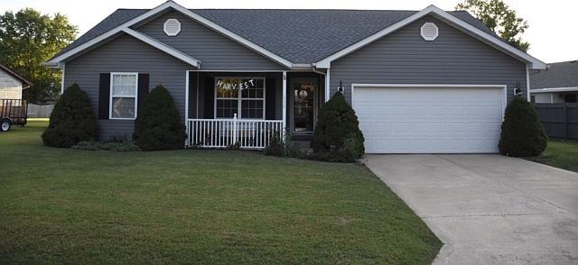 1st image of 116 Jeanette Dr