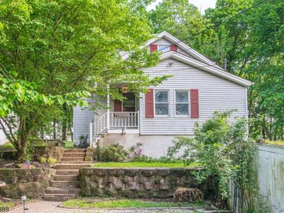 4 Howard St, Newton, NJ, 07860