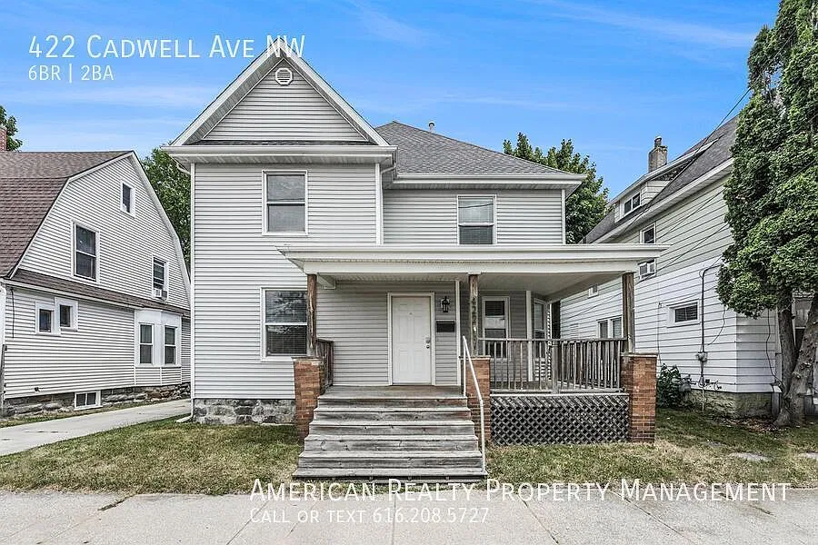 6 bed, 2014 sqft, $3,300 — Photo 1
