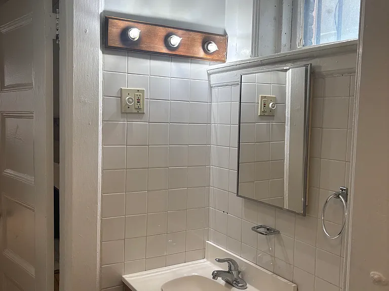 305 W 74th St #5A — Photo 10