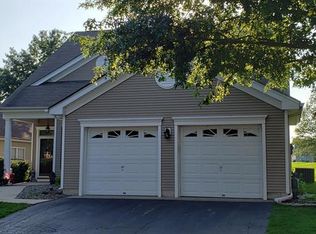 76 Greenways Ln, Lakewood, NJ