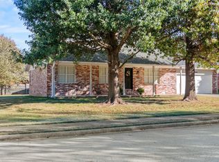 1644 Amy Cir, Springdale, AR 72762