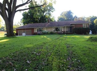 2230 W River Rd, Niles, MI 49120