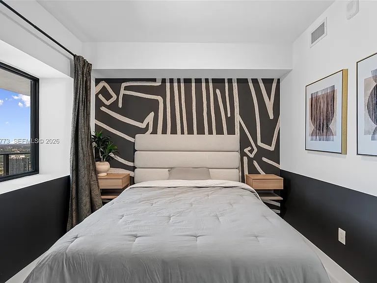 700 NE 24th St #5206 — Photo 18