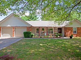 1114 NW K St, Bentonville, AR 72712