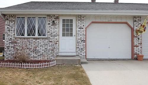 1st image of 2233 Carmen Ave