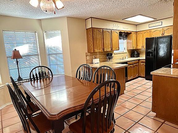 5th image of 1020 Cricket Ln