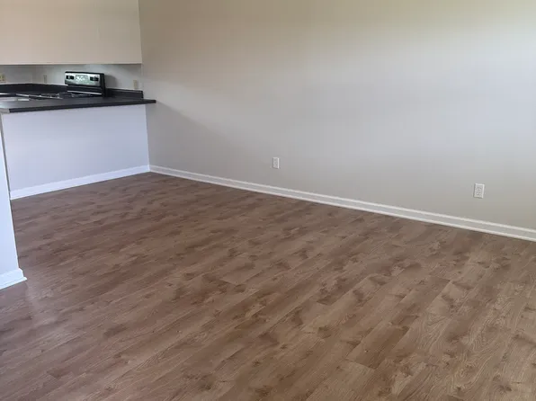 202 S Fort St APT 4, Nixa, MO 65714