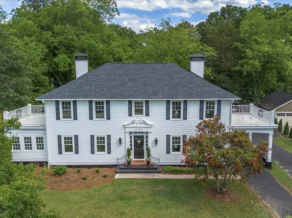 6104 Floyd St NE, Covington, GA 30014