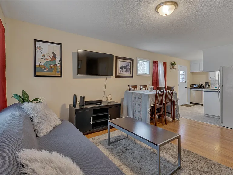 116 Parthenia Dr — Photo 16