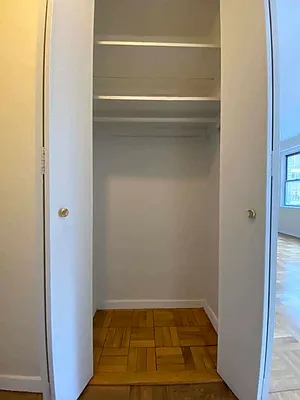 Rented by Bond New York | media 6