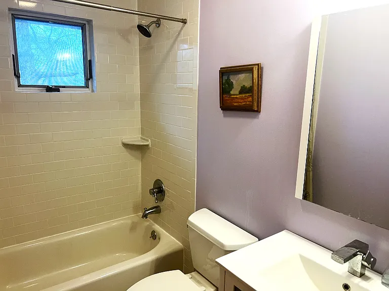 54 School St — Photo 11