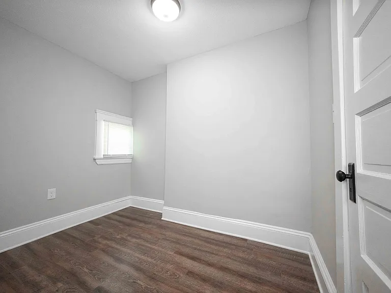 1376 Gladys Ave #1376 — Photo 28
