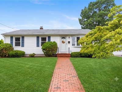 14 Primrose Dr E, Riverside, RI, 02915
