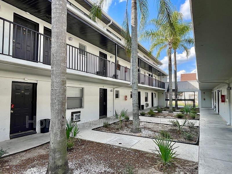 1264 E 113th Ave APT J204, Tampa, FL 33612 Zillow