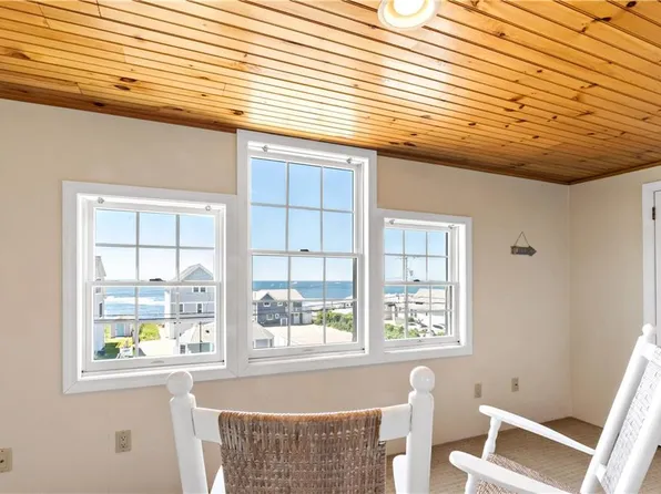 980 Matunuck Beach Rd, South Kingstown, RI 02879