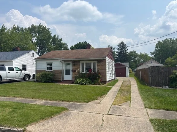 107 McDonald Ave, Niles, OH 44446