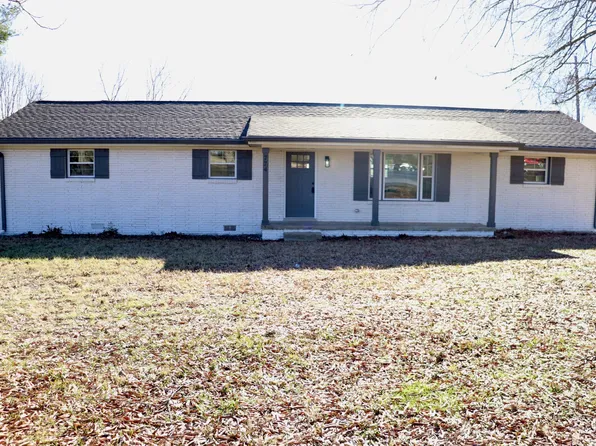 774 McMurry Blvd E, Hartsville, TN 37074