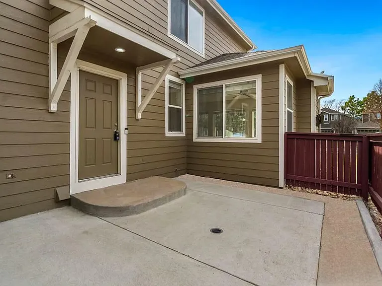 2261 E 128th Ave — Photo 23