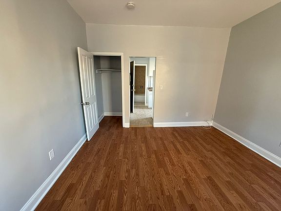 4th image of 4612 Park Ave #44E