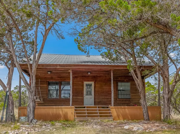 00 PR, Rocksprings, TX 78880