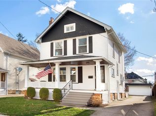 1511 Orchard Grove Ave, Lakewood, OH