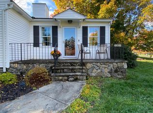 8 Crescent Pl, Monroe, NY 10950