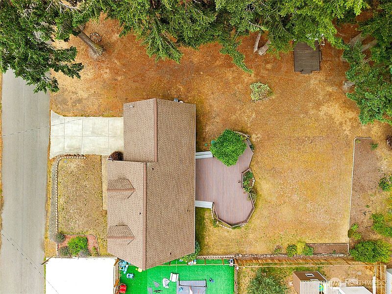 2nd image of 181 Hayden Street
