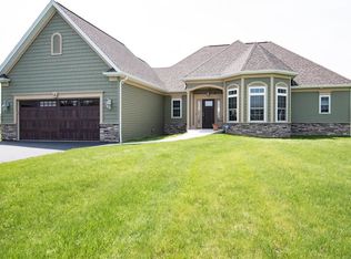 5 Ivydale Pl, Spencerport, NY 14559