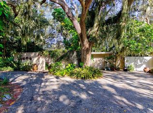 2277 Wisteria St, Sarasota, FL 34239