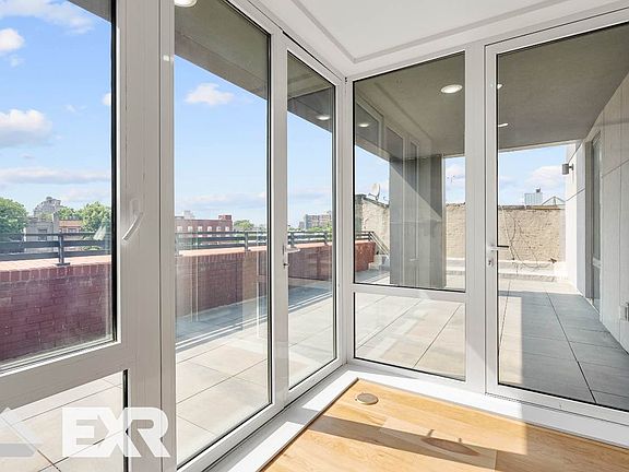 4th image of 105 Rogers Ave #502