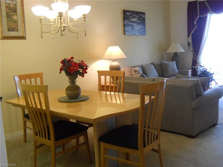 500 Robin Hood Cir #202 — Photo 8