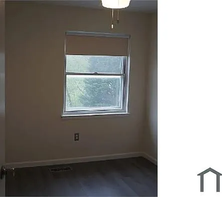 634 Mansfield Rd — Photo 8