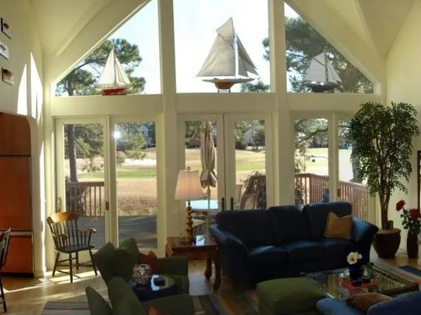 3319 Gordonia Cir, Southport, NC 28461